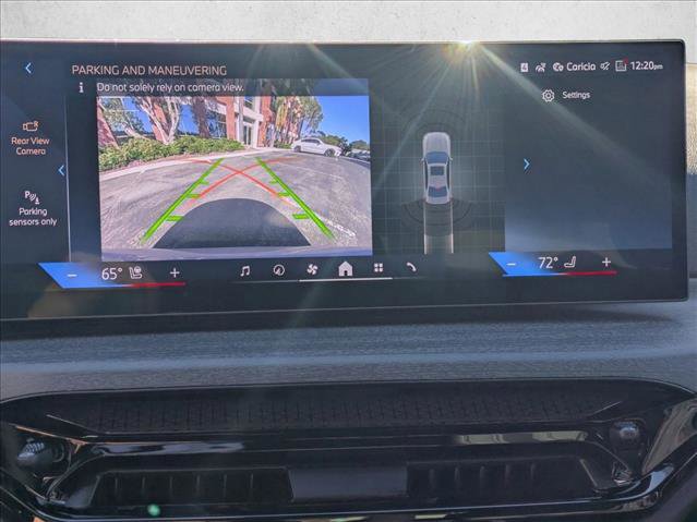 Used 2026 BMW 330i Sedan w/ M Sport Package image 14