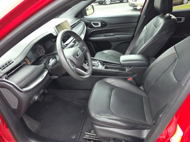 Used 2023 Jeep Compass Limited image 9
