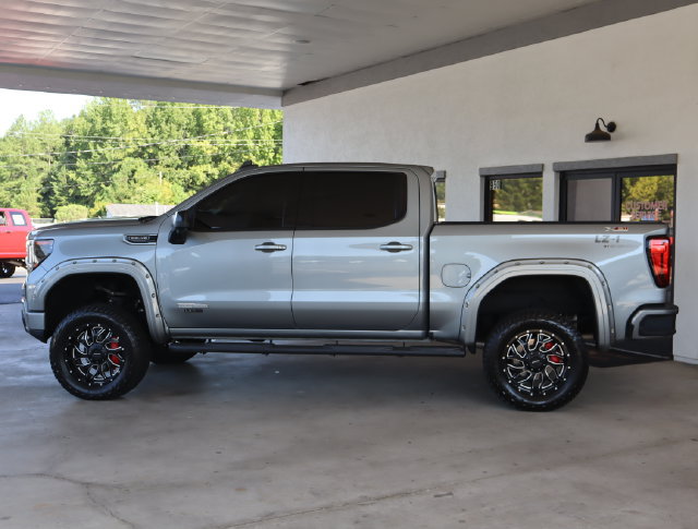 Used 2023 GMC Sierra 1500 Elevation w/ Preferred Package AWD/4WD image 2