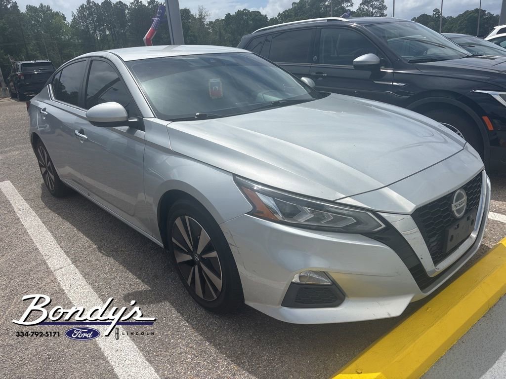 Used 2021 Nissan Altima 2.5 SV image 3