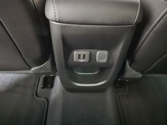 Used 2022 GMC Canyon Elevation w/ Elevation Premium Package image 32