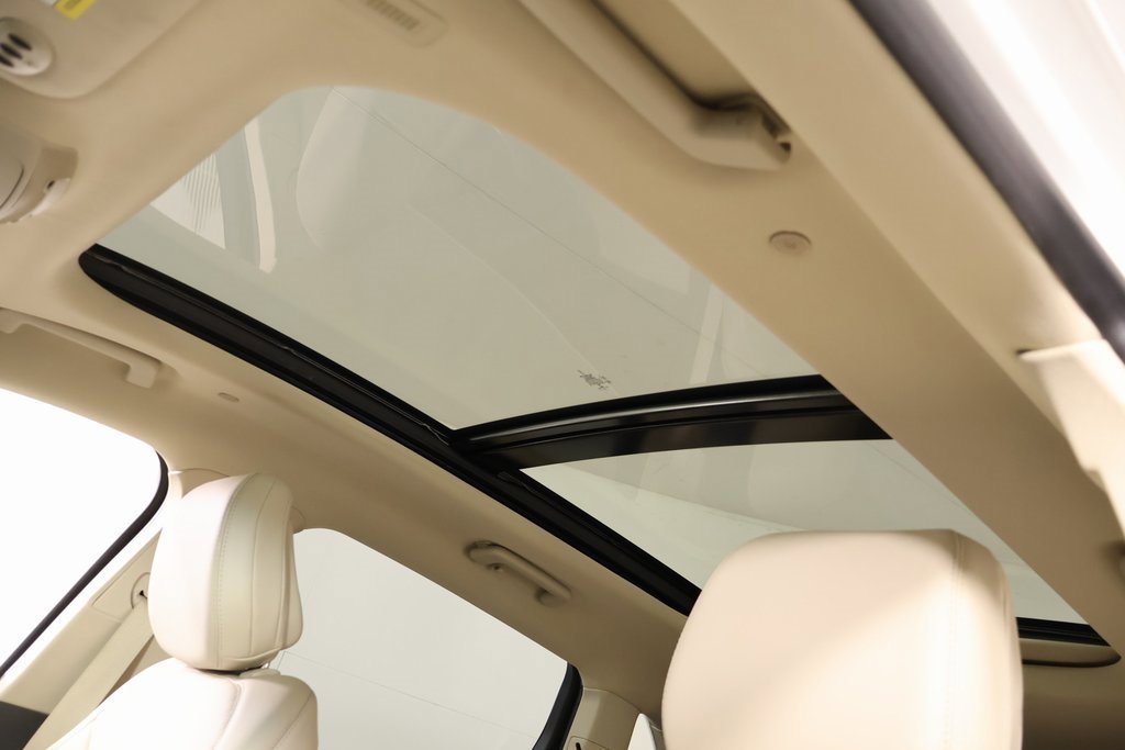 Used 2020 Lincoln Nautilus Reserve w/ Equipment Group 201A image 15