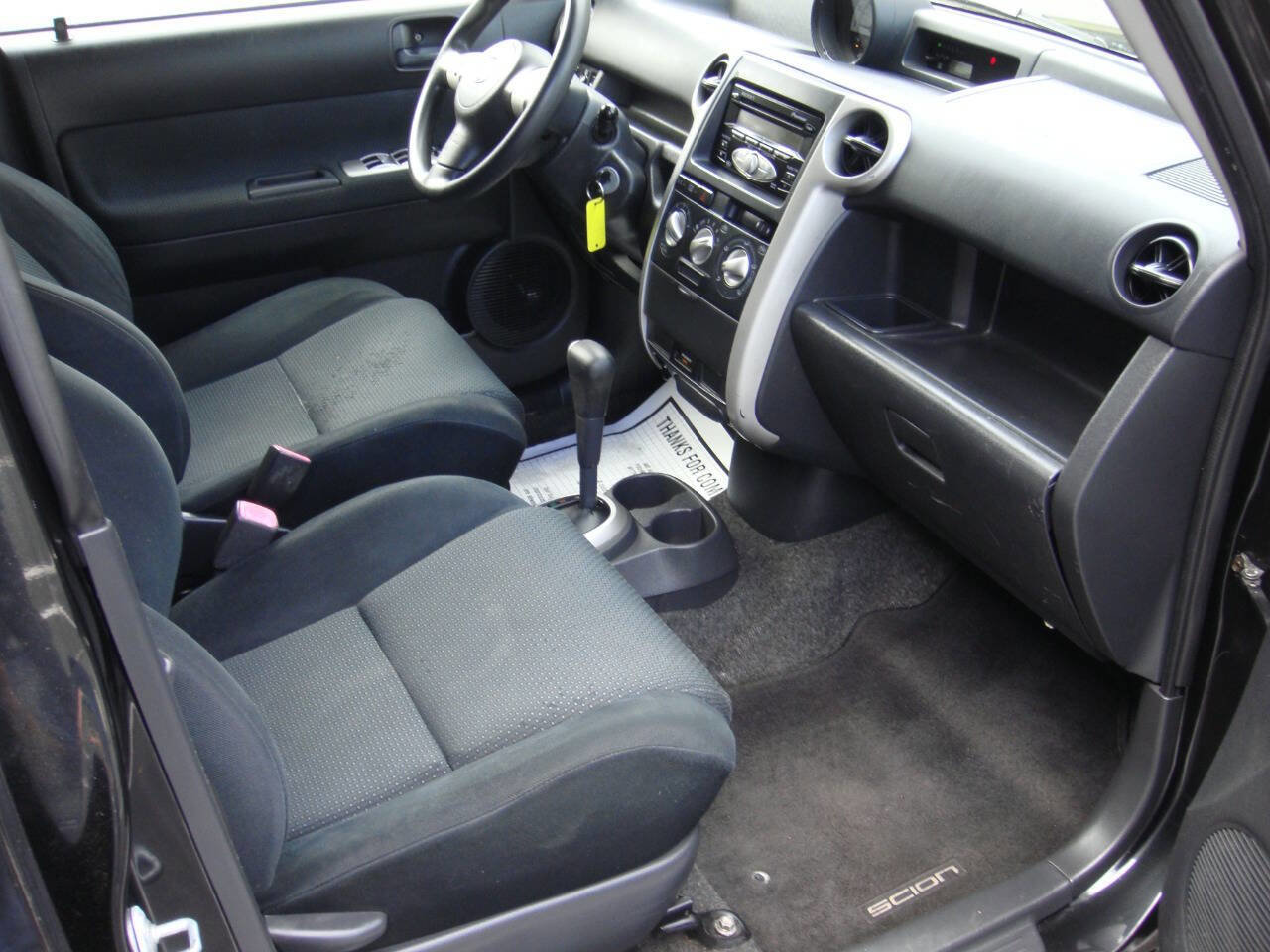 Used 2006 Scion xB FWD image 13