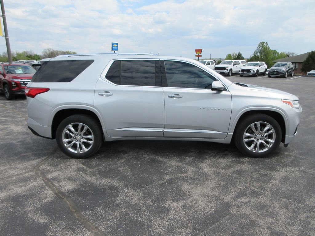 Used 2021 Chevrolet Traverse High Country w/ LPO, Floor Liner Package image 6