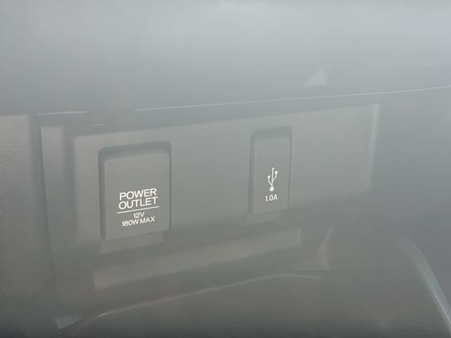Certified 2019 Honda Fit LX image 31