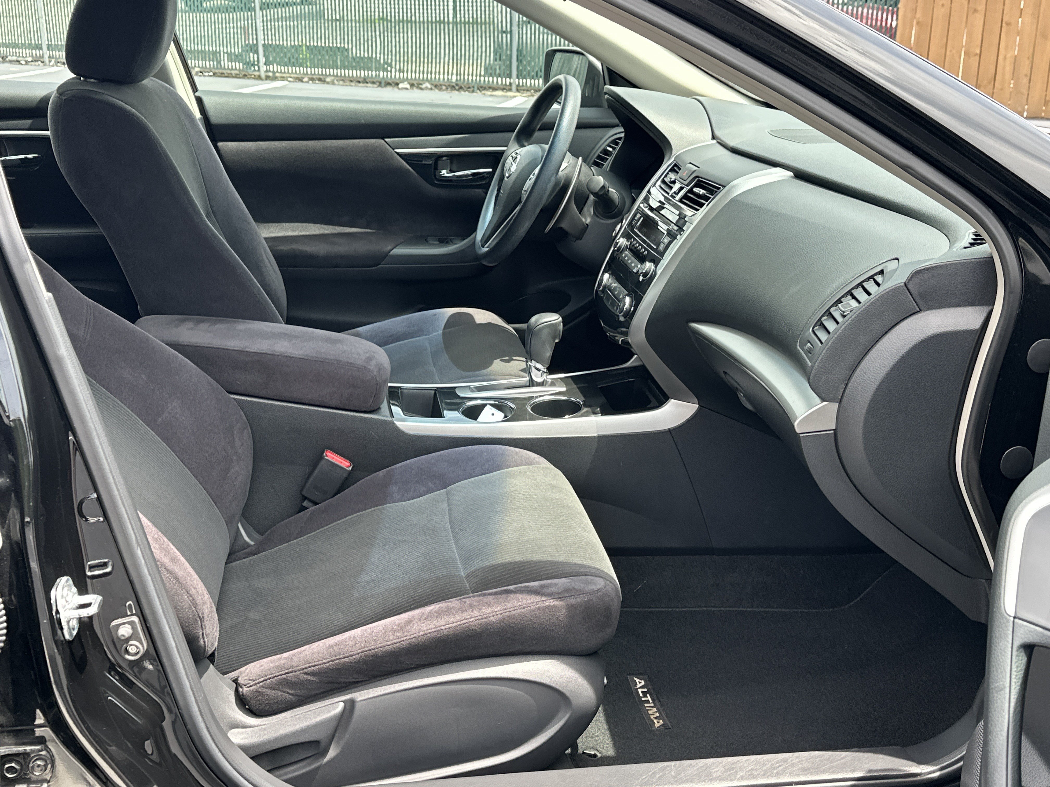 Used 2013 Nissan Altima 3.5 S FWD image 12