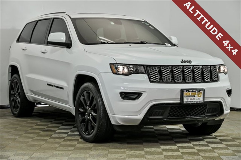 Used 2020 Jeep Grand Cherokee Altitude