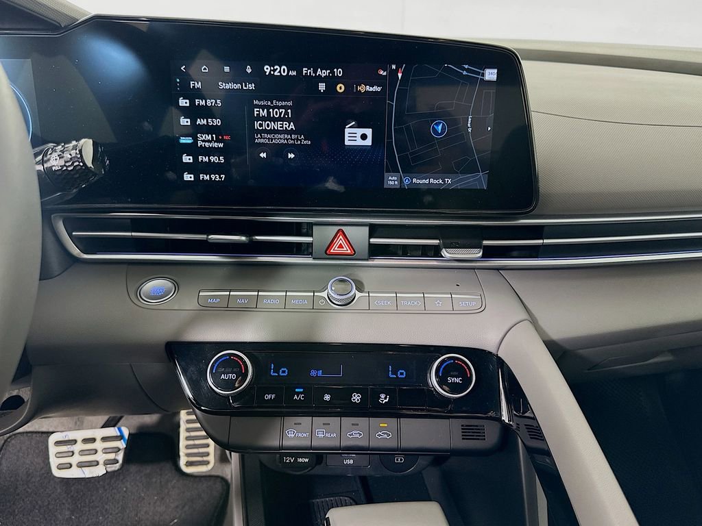 Certified 2025 Hyundai Elantra SEL image 15