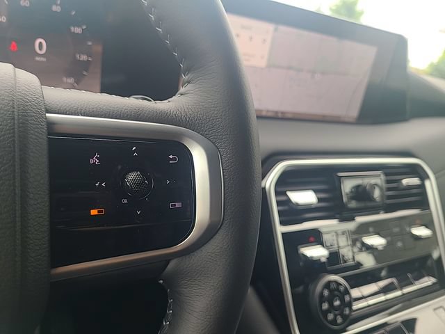 New 2026 Nissan Armada SL w/ Captain's Chari Seat Package AWD/4WD image 16