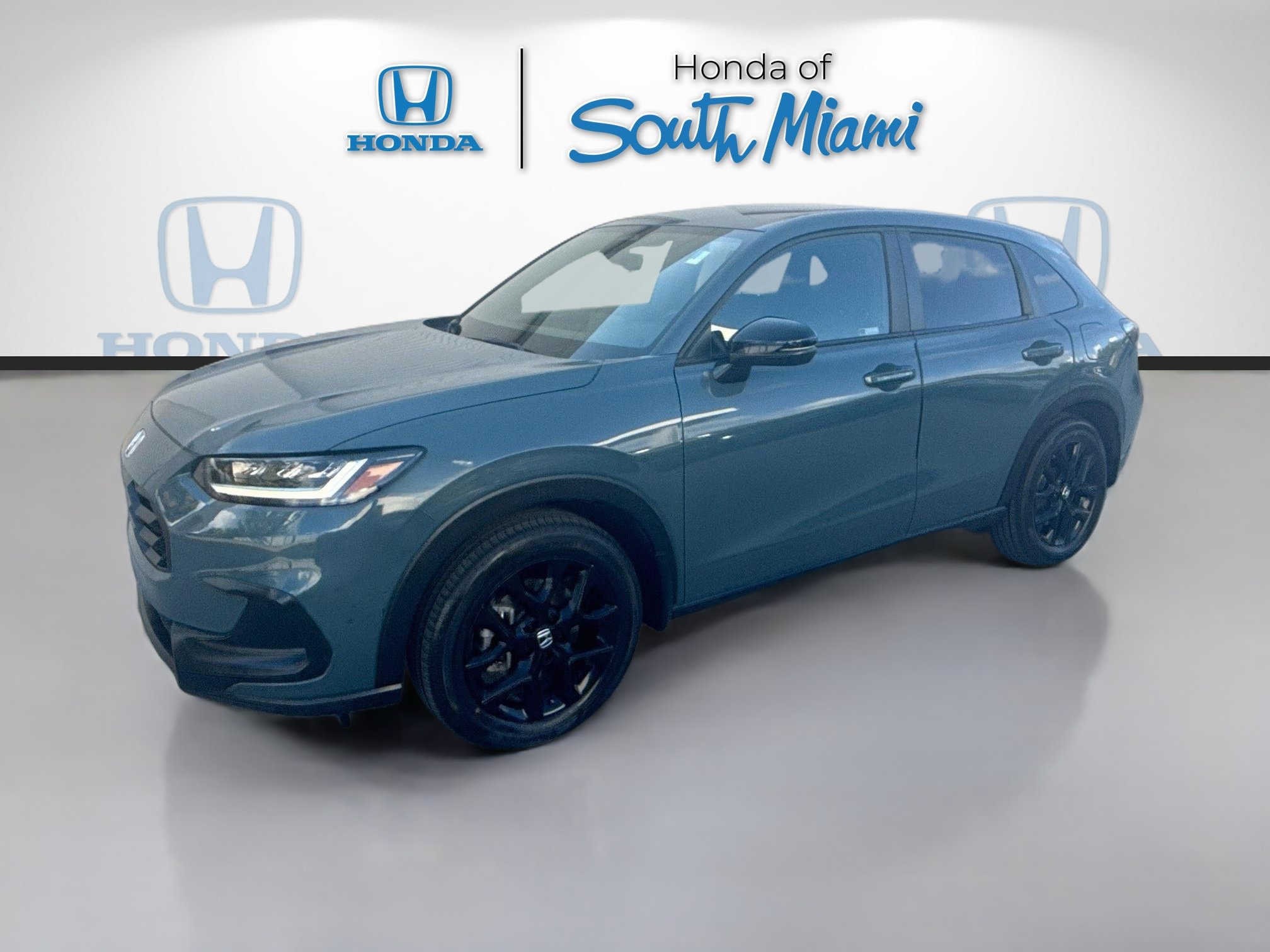 Used 2024 Honda HR-V Sport image 3