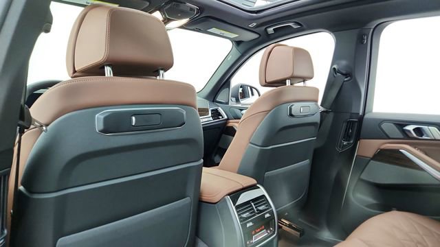 Used 2026 BMW X5 sDrive40i RWD image 30