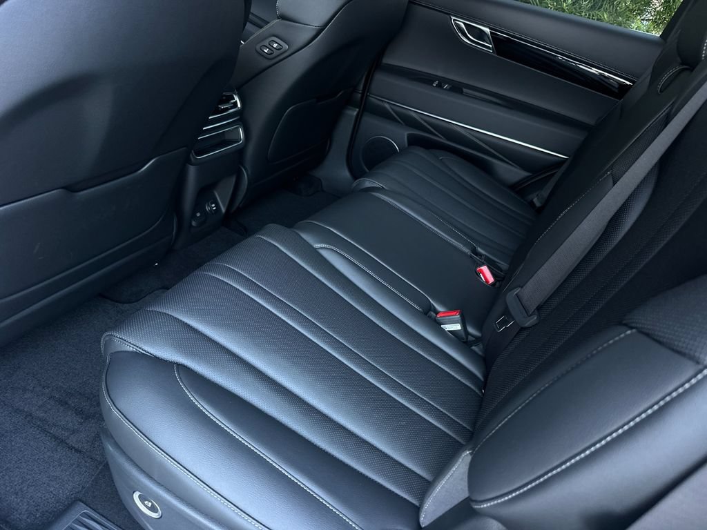 New 2026 Genesis GV80 2.5T AWD/4WD image 12