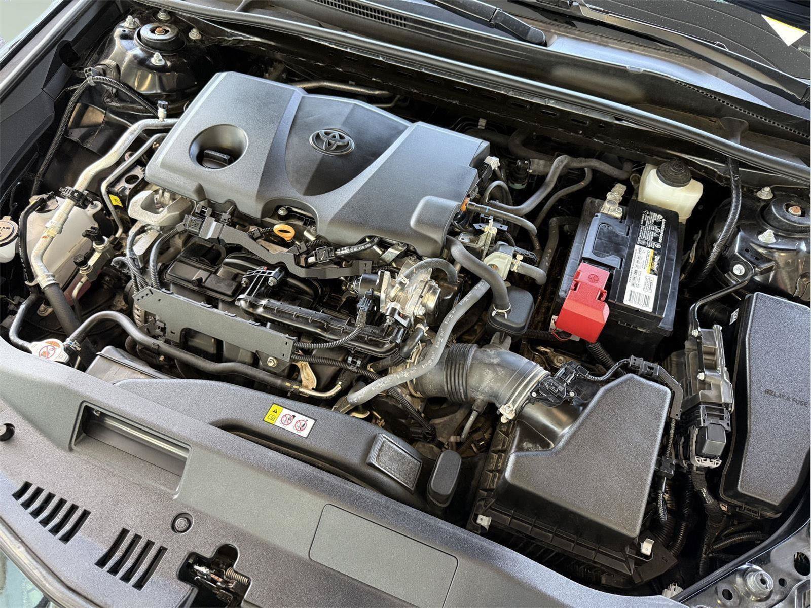 Used 2022 Toyota Camry SE FWD image 26