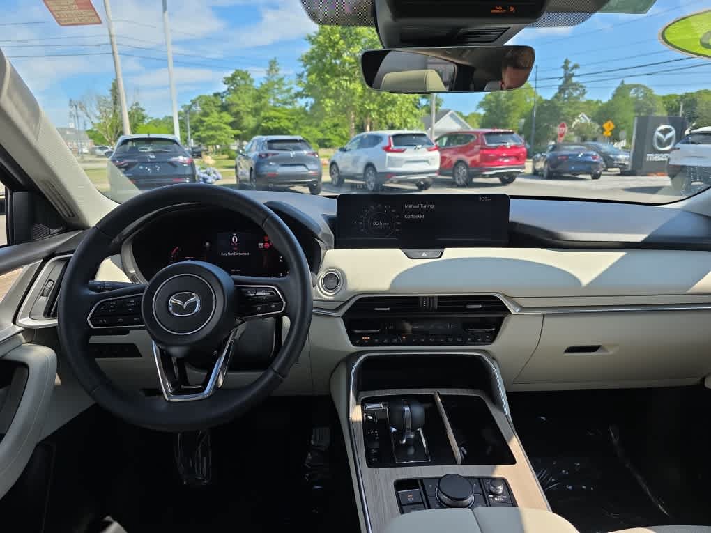 Used 2025 MAZDA CX-90 Plug-In Hybrid w/ Premium Plus AWD/4WD image 17