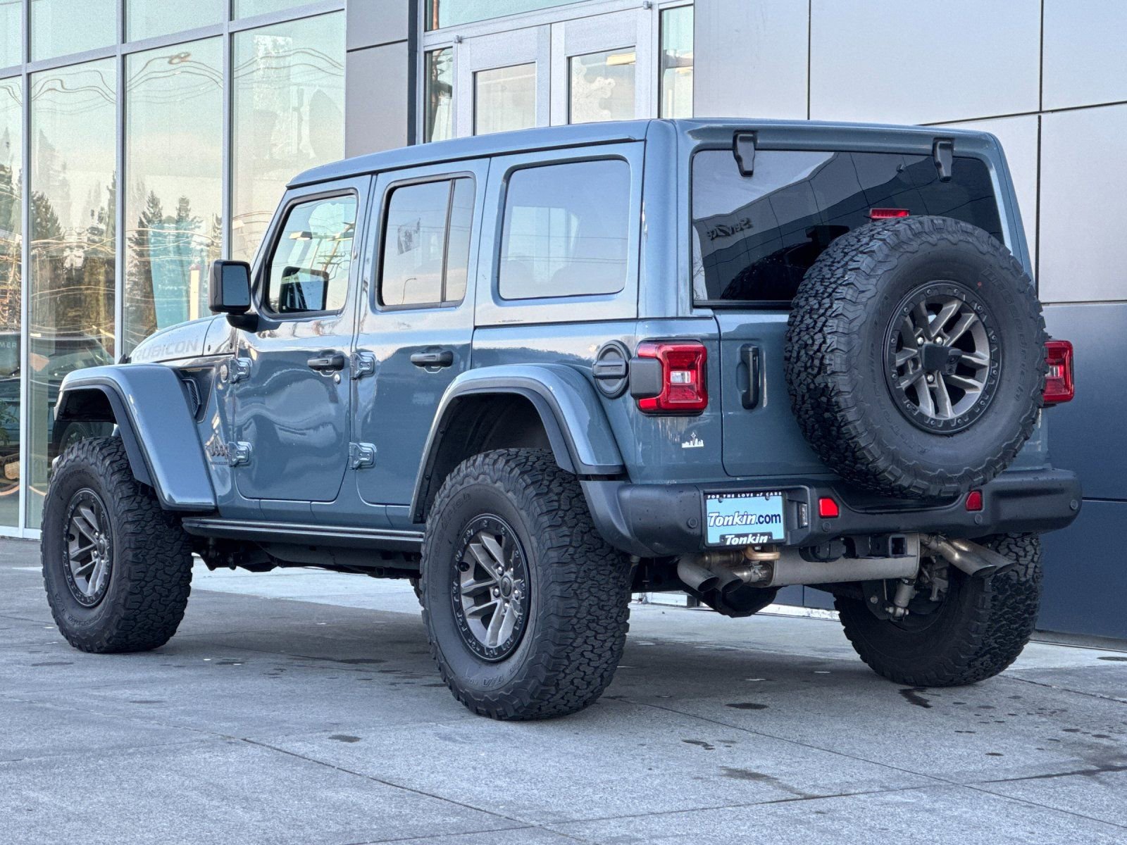 Used 2024 Jeep Wrangler Unlimited Rubicon 392 AWD/4WD image 5
