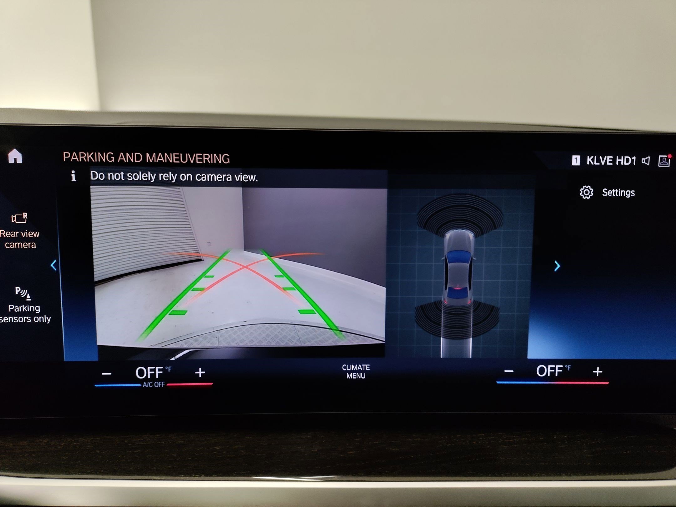 Certified 2023 BMW 330i Sedan w/ Convenience Package image 21