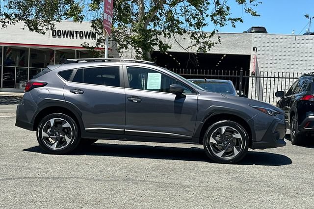Used 2025 Subaru Crosstrek 2.5i Limited w/ Crosstrek Mirror Package AWD/4WD image 3
