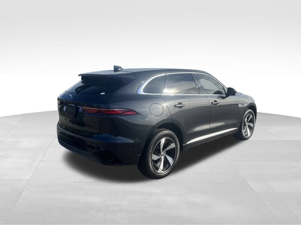 New 2025 Jaguar F-PACE R-Dynamic S AWD/4WD image 5