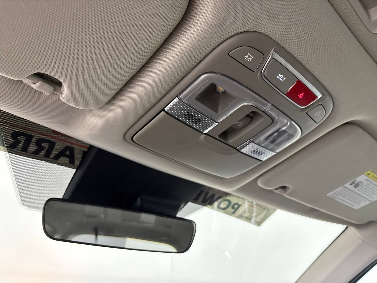 Used 2025 Kia Telluride S FWD image 23