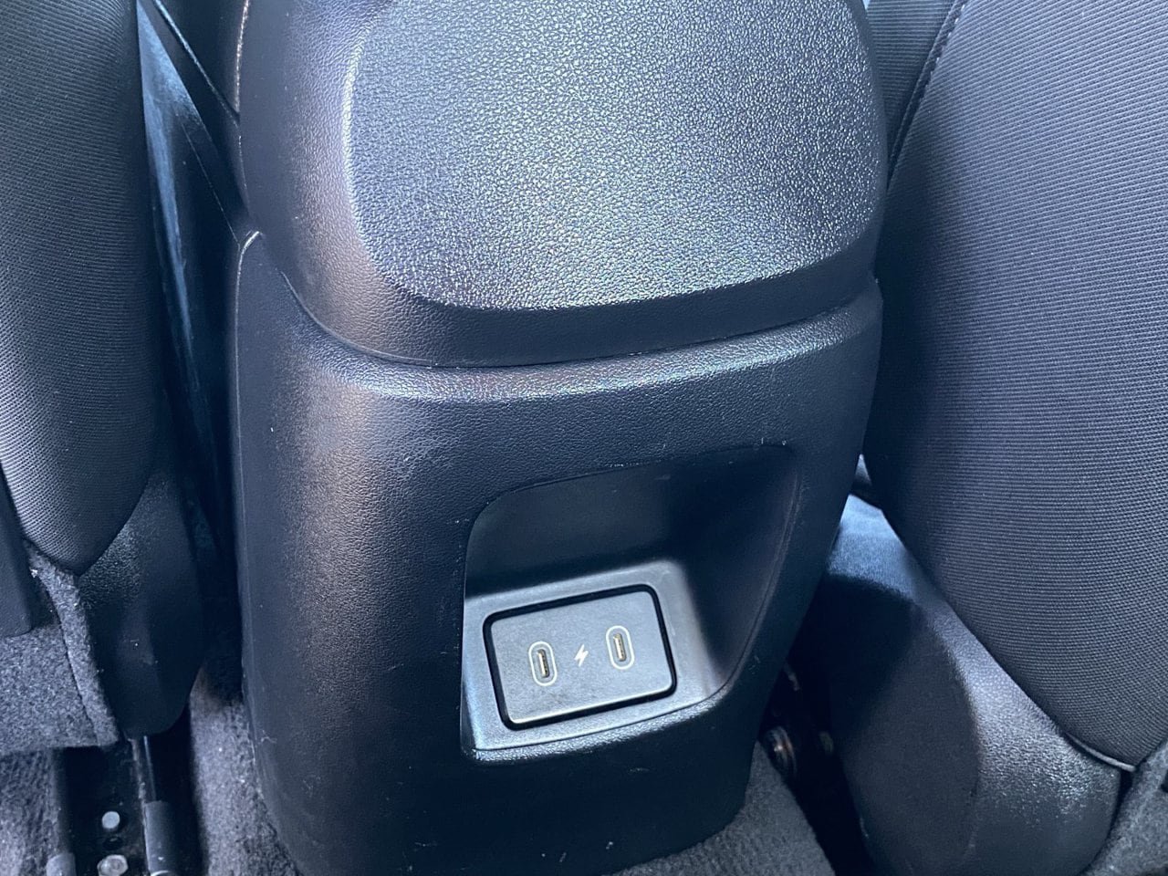 Used 2025 Hyundai Elantra SEL FWD image 15