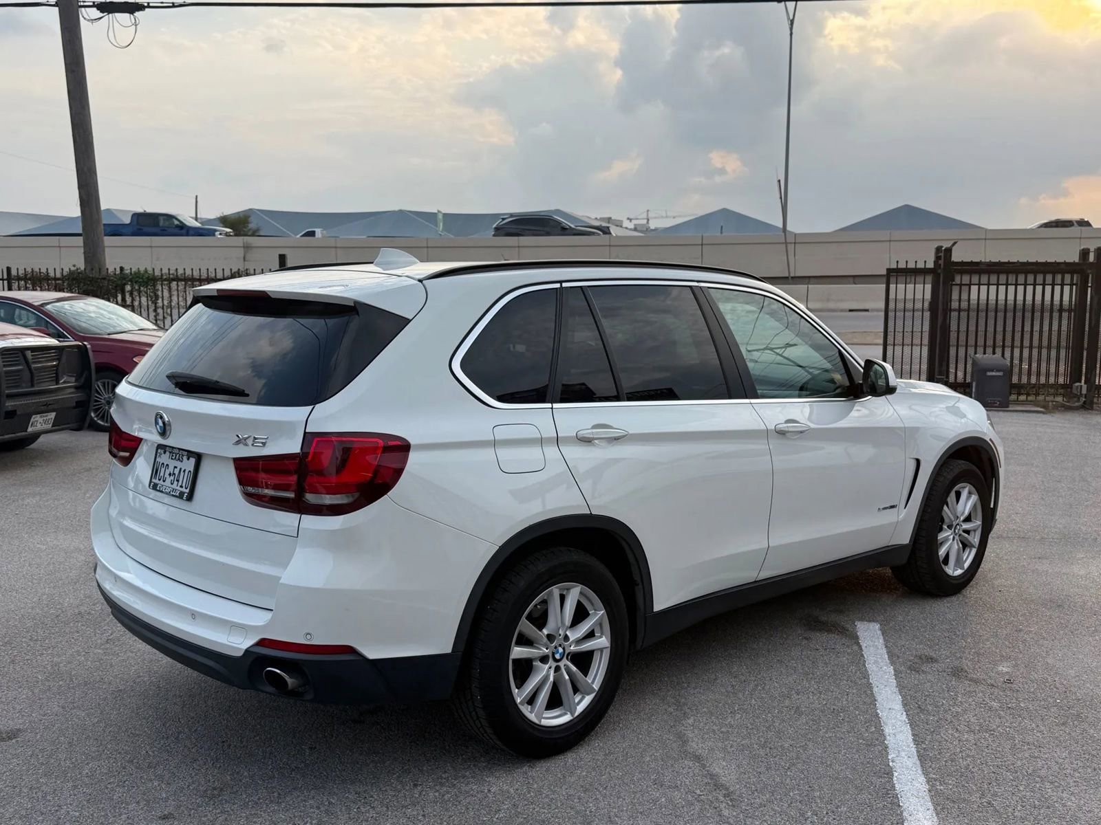 Used 2015 BMW X5 sDrive35i image 3