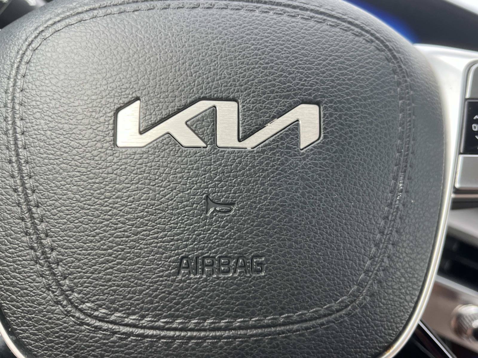 Used 2023 Kia Telluride SX X-Pro AWD/4WD image 37