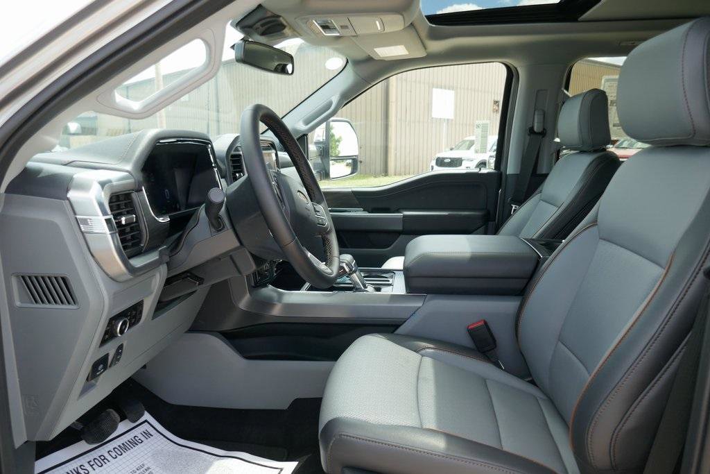 New 2025 Ford F150 Lariat w/ Equipment Group 501A Mid image 15