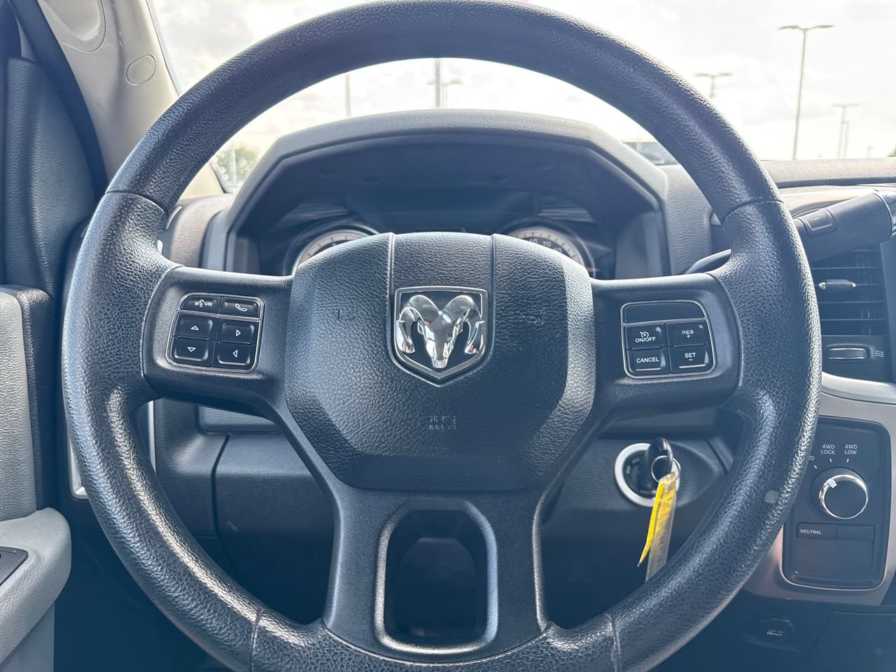 Used 2016 RAM 2500 SLT AWD/4WD image 18