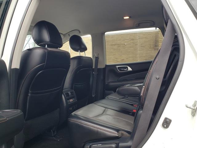 Used 2019 Nissan Pathfinder SL w/ Rock Creek Edition image 13