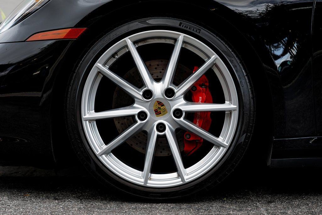 Used 2024 Porsche 911 Carrera S image 10
