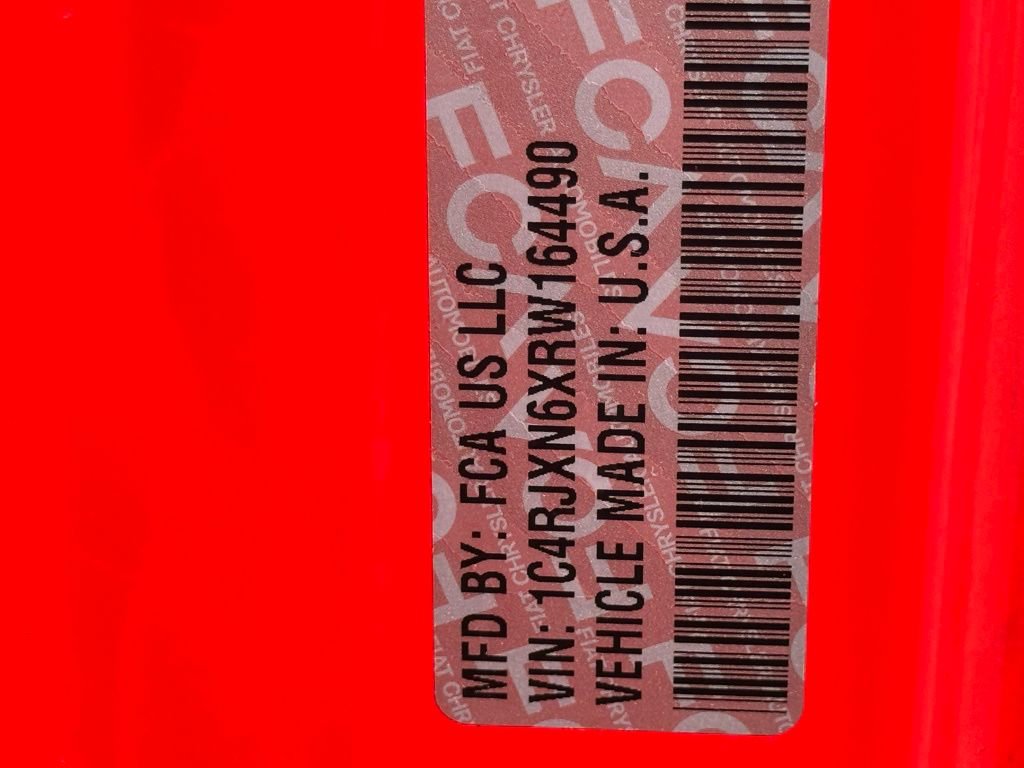 Used 2024 Jeep Wrangler Unlimited image 46