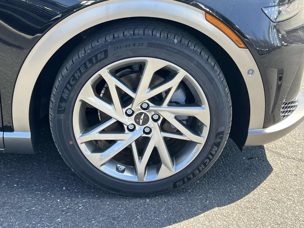 New 2024 Genesis GV60 Advanced AWD/4WD image 9