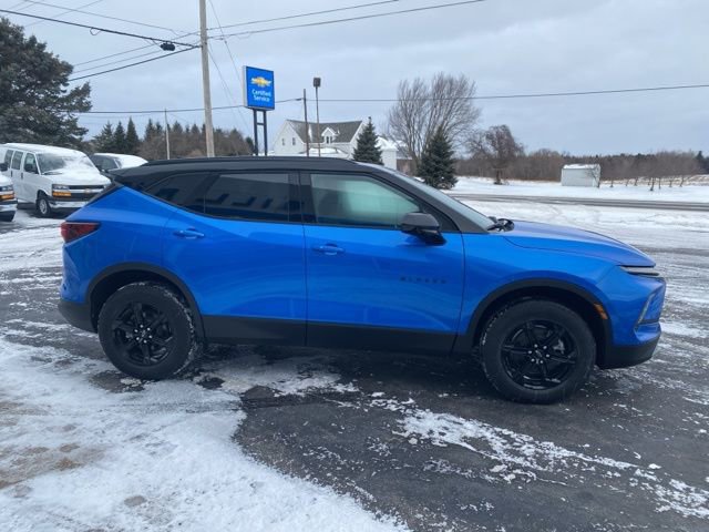 New 2026 Chevrolet Blazer LT w/ Convenience Package AWD/4WD image 5