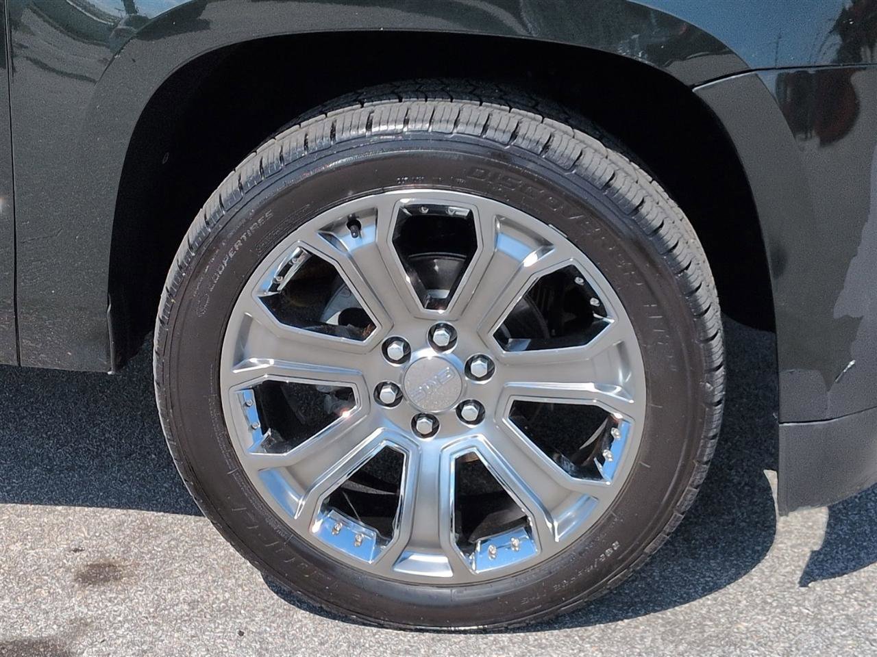 Used 2016 GMC Yukon XL Denali w/ Open Road Package AWD/4WD image 10