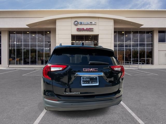 Used 2022 GMC Terrain SLE w/ Driver Convenience Package image 12