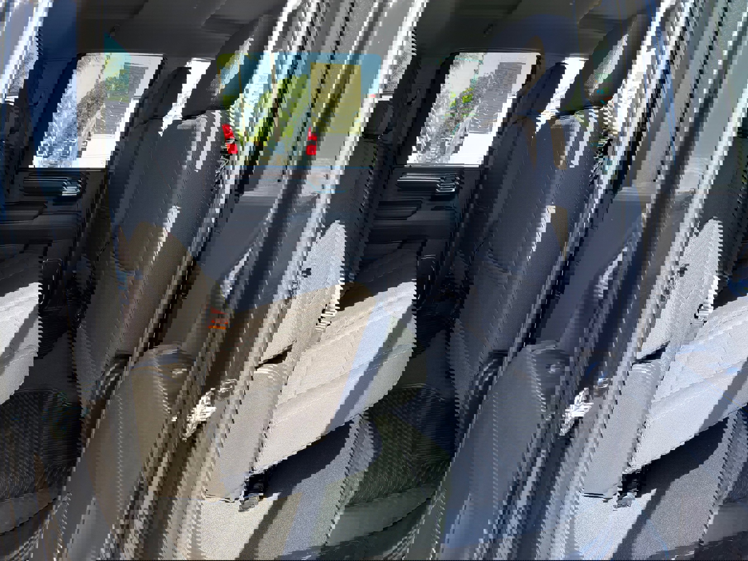 Used 2025 Chevrolet Silverado 2500 LT w/ Convenience Package image 12