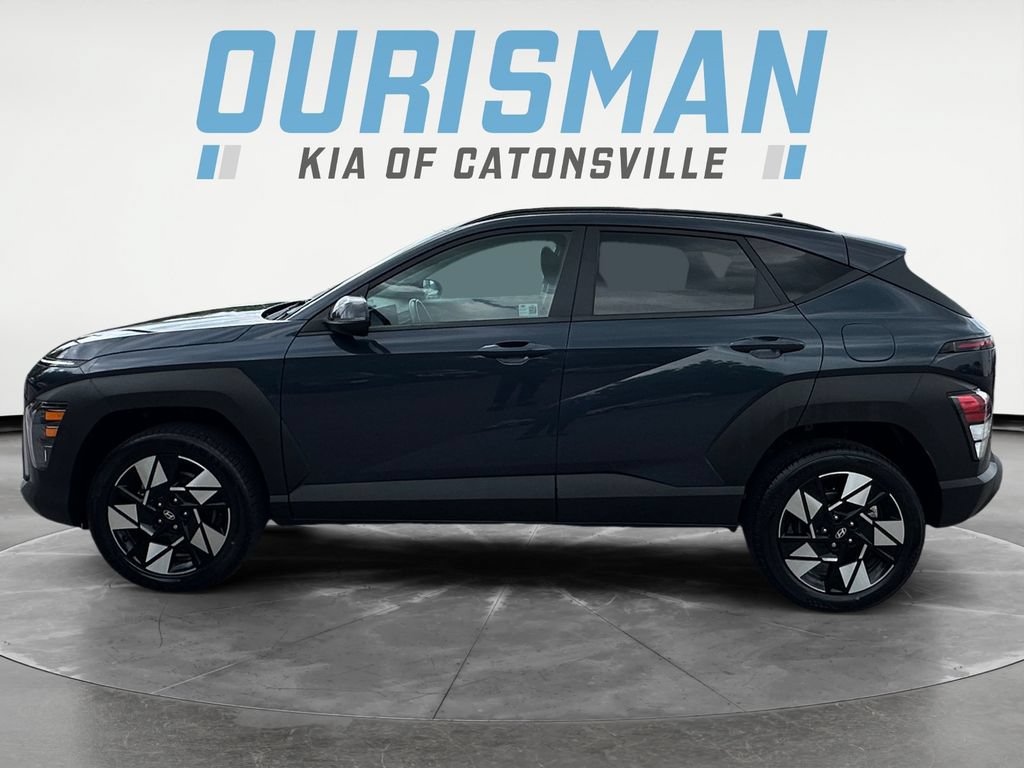 Used 2024 Hyundai Kona SEL AWD/4WD image 3