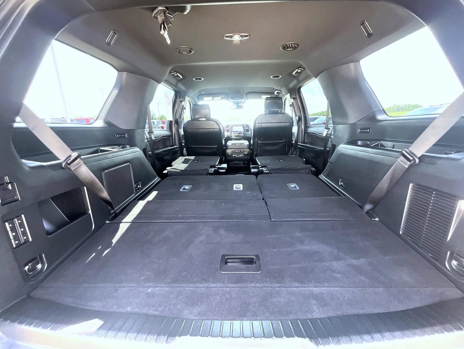 Used 2020 Ford Expedition Limited AWD/4WD image 26
