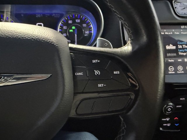 Used 2021 Chrysler 300 S image 22