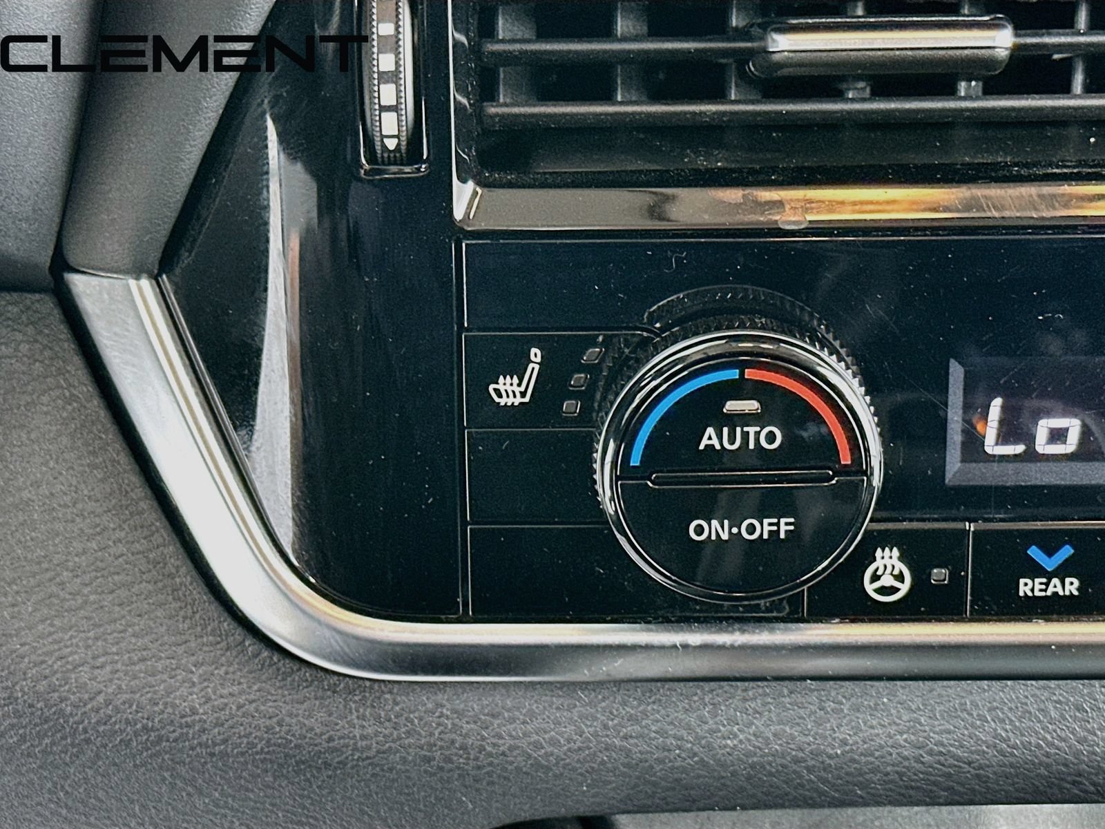 Used 2021 Nissan Rogue SL AWD/4WD image 23