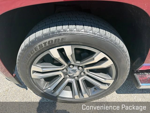 Used 2018 GMC Yukon SLT w/ Premium Edition AWD/4WD image 18