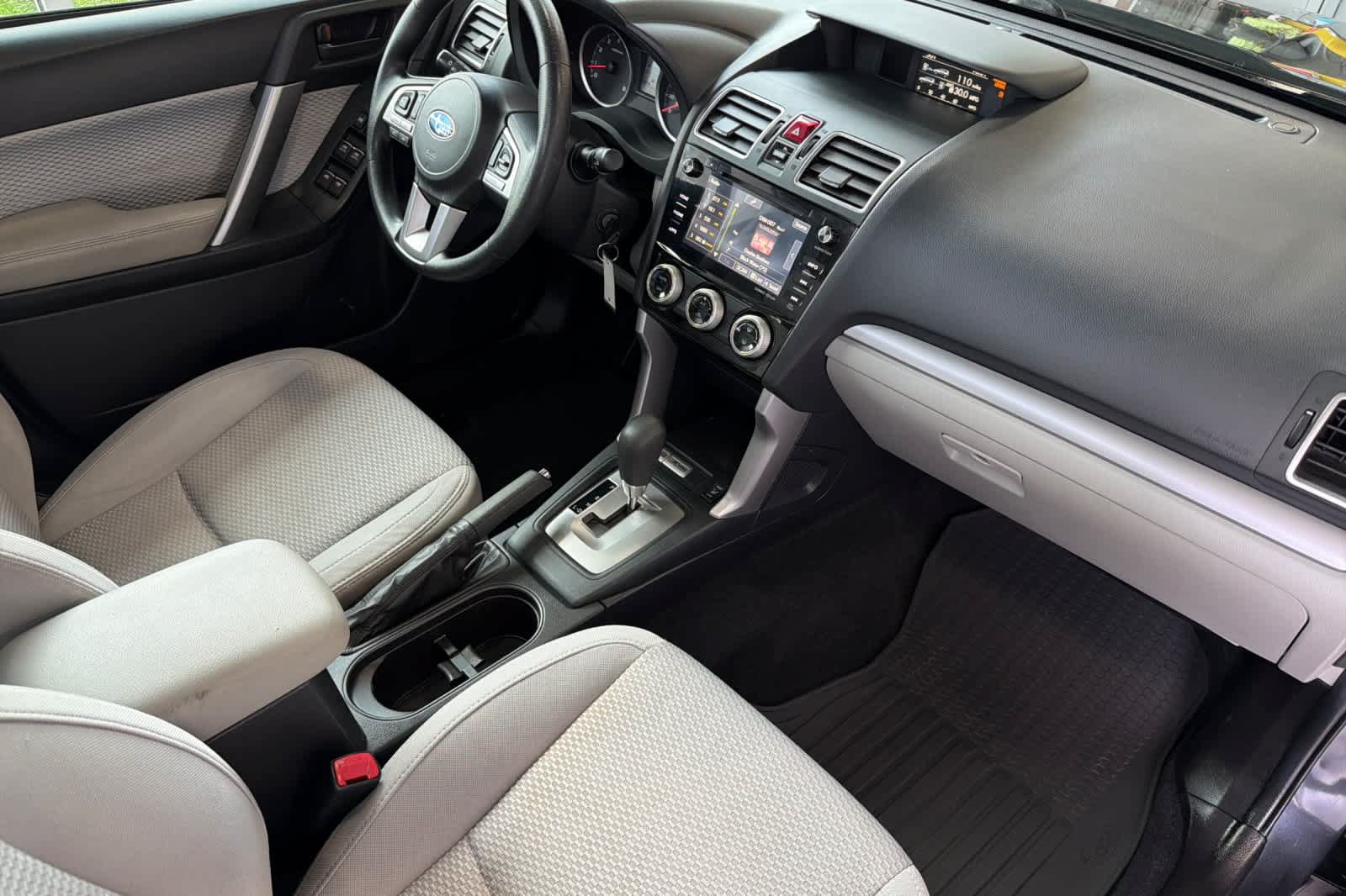 Used 2018 Subaru Forester 2.5i Premium w/ Popular Package #2A AWD/4WD image 18