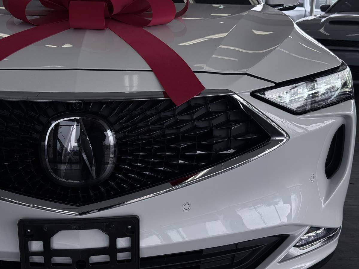 Used 2023 Acura MDX SH-AWD w/ Advance Package image 6