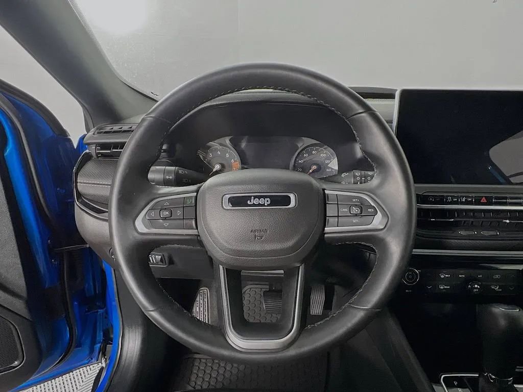 Used 2022 Jeep Compass Altitude w/ Convenience Group image 12