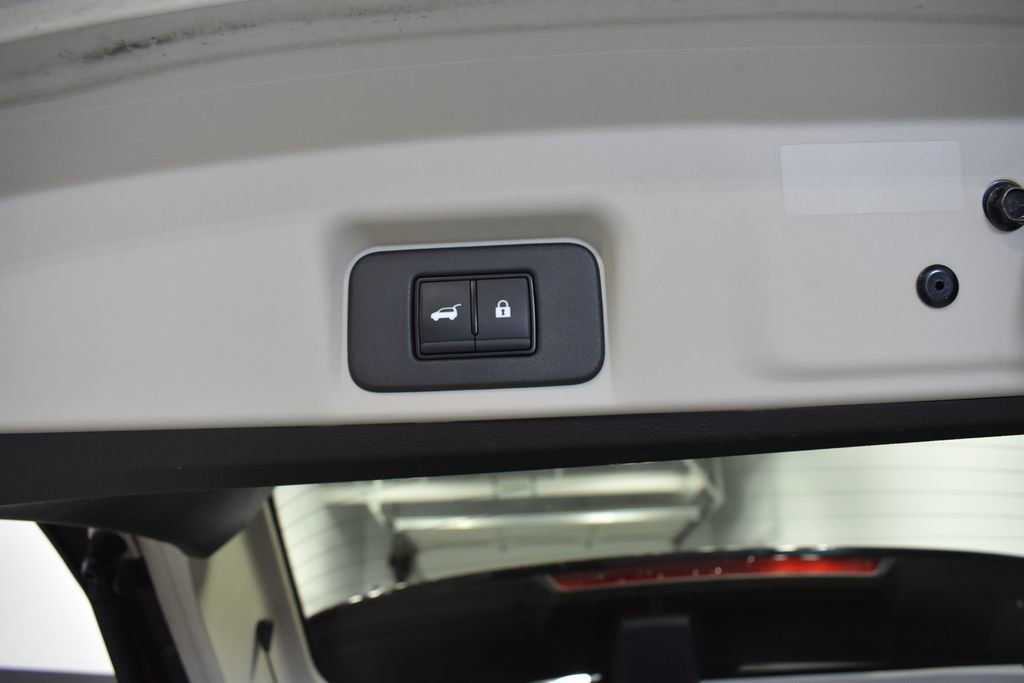 Certified 2024 Nissan Ariya AWD image 36