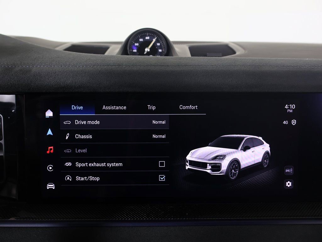 New 2025 Porsche Cayenne Turbo GT image 19