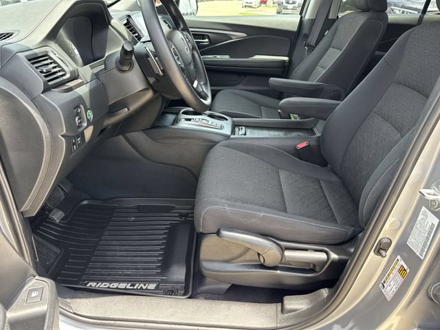 Used 2023 Honda Ridgeline Sport image 17