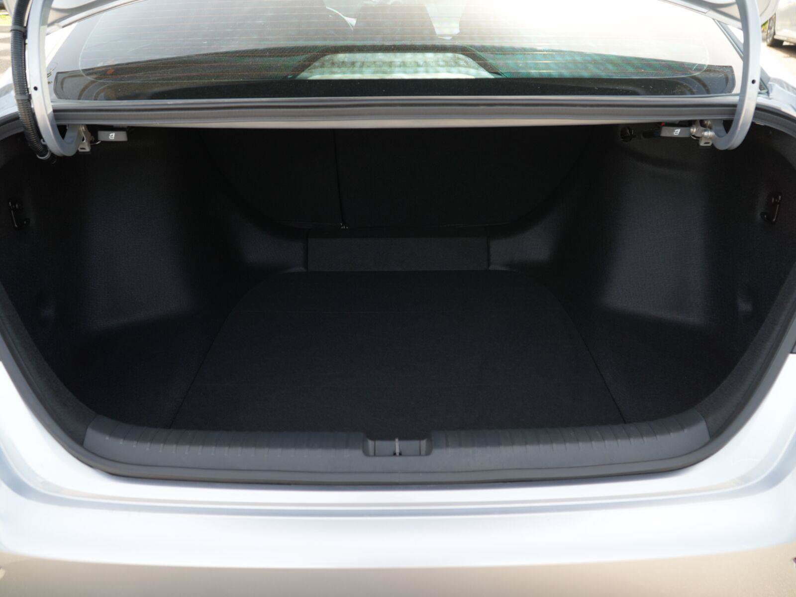 Used 2026 Honda Accord SE image 13