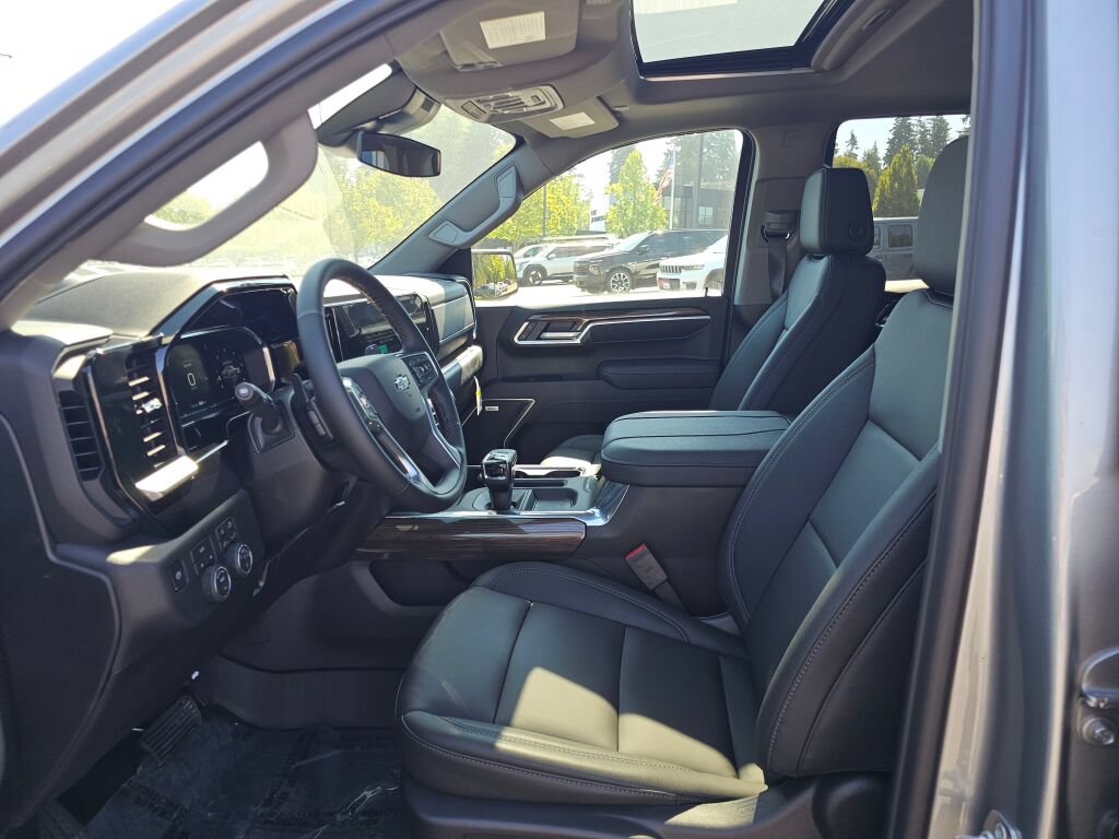 New 2026 Chevrolet Silverado 1500 RST w/ Safety Package AWD/4WD image 23