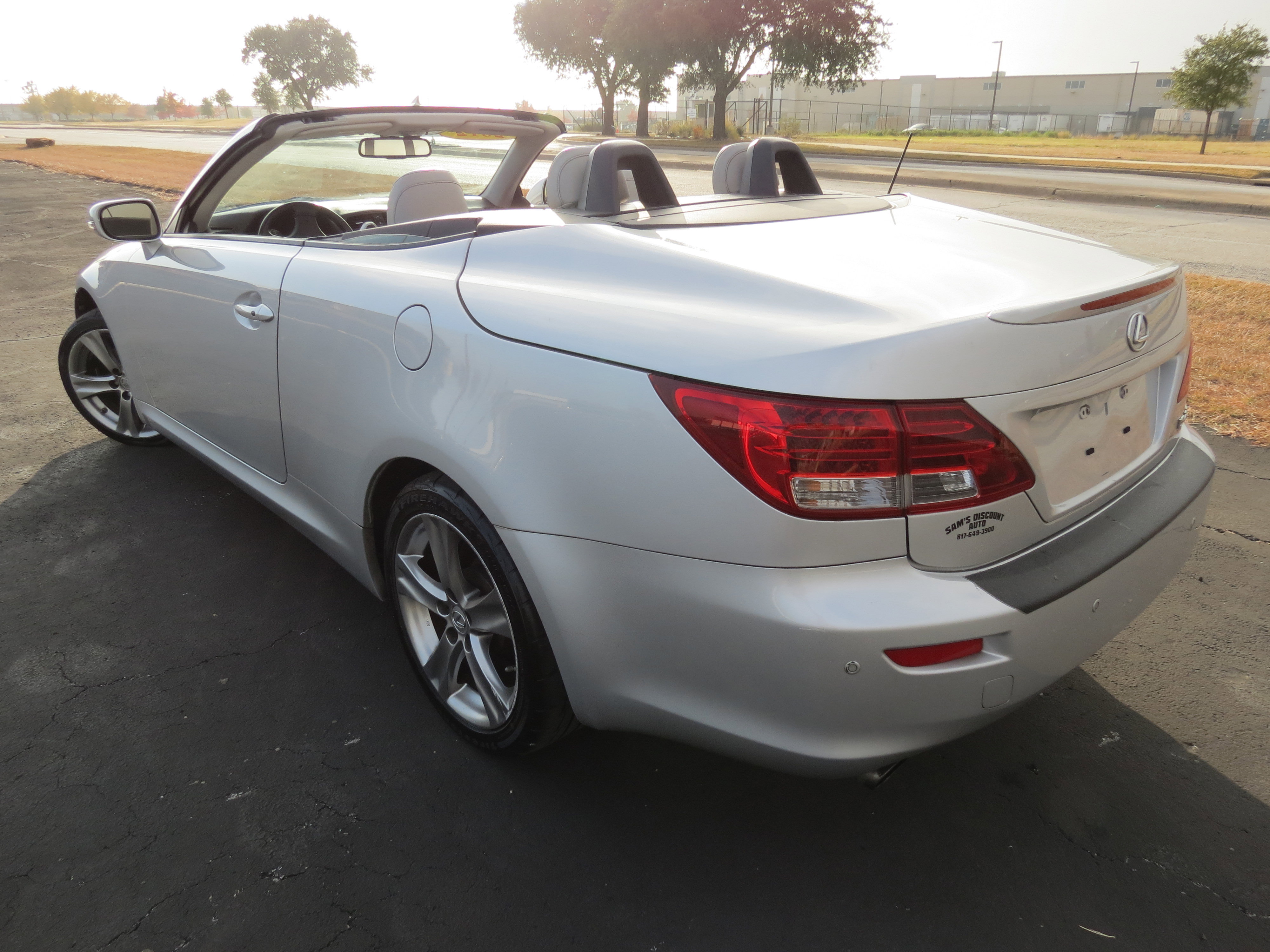 Used 2012 Lexus IS 250C image 5